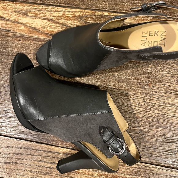 stuart weitzman DAWN open toes sandals size 7.5 US - Picture 2 of 12